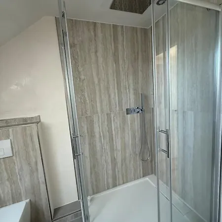 Stilvolle Auszeit- Nahe Therme Und Phantasialand דירה Swisttal