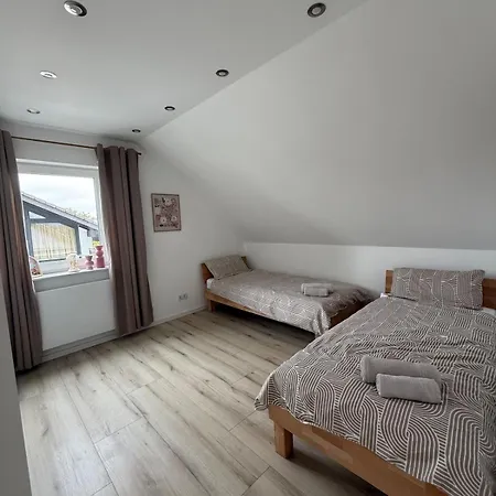 Stilvolle Auszeit- Nahe Therme Und Phantasialand דירה *