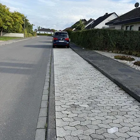 Stilvolle Auszeit- Nahe Therme Und Phantasialand