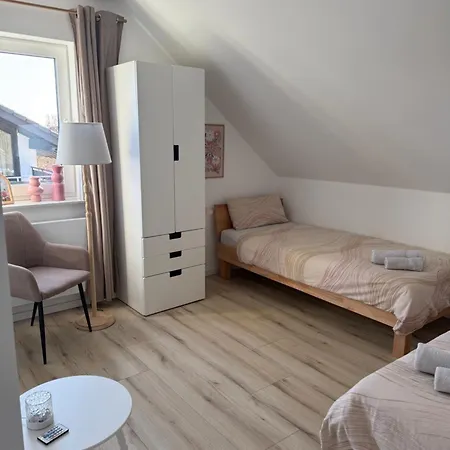 Stilvolle Auszeit - Koeln Bonn - Nahe Therme Und Phantasialand - Bis 5 Personen Familienfreundlich * Swisttal